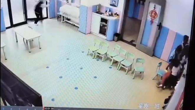 生后续来了！网友表示：这嘉奖是不是低了麻将胡了试玩平台地震中高中生背起同学逃(图7)